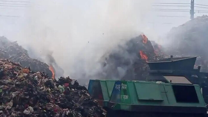 fire again in garbage heap