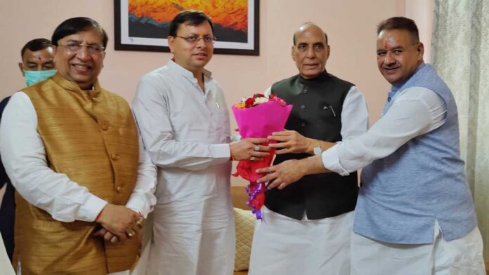 CM Dhami welcomes Defense Minister Rajnath Singh