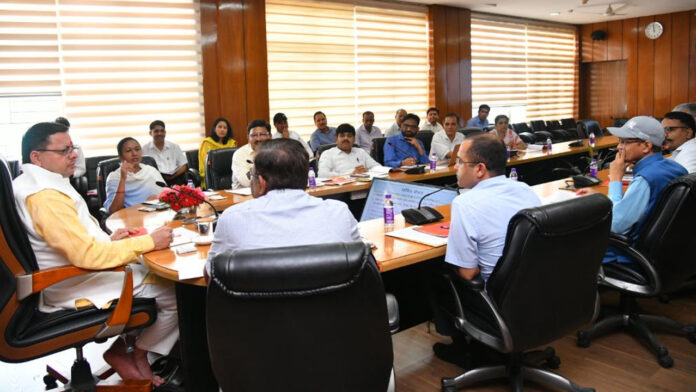 CM Dhami reviewed the revenue department