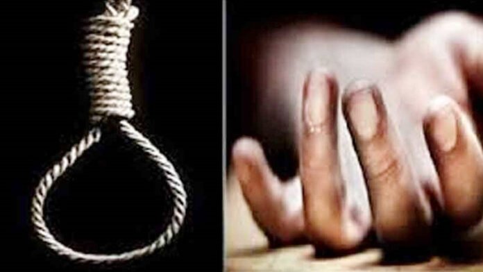 Woman commits suicide by hanging on fan under suspicious circumstances