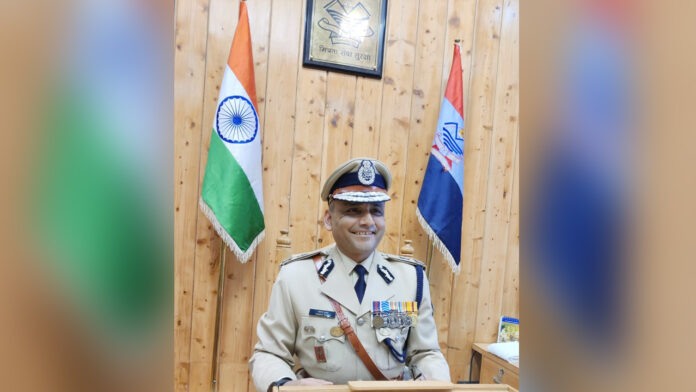 अभिनव कुमार ने पुलिस महानिदेशक का पदभार ग्रहण किया