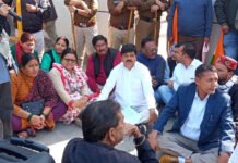 स्वास्थ्य मंत्री को पद से हटाए मुख्यमंत्री : गोदियाल Remove health minister from his post