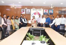 उत्तराखंड आईएएस एसोसिएशन के पदाधिकारियों ने मुख्य सचिव से की भेंट Uttarakhand IAS Association