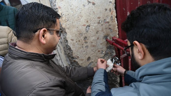Illegal gas warehouse sealed