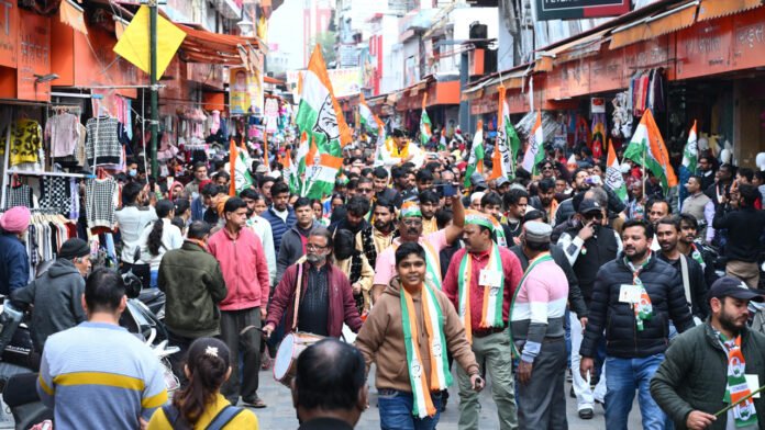 Congress mayor candidate Virendra Pokhriyal