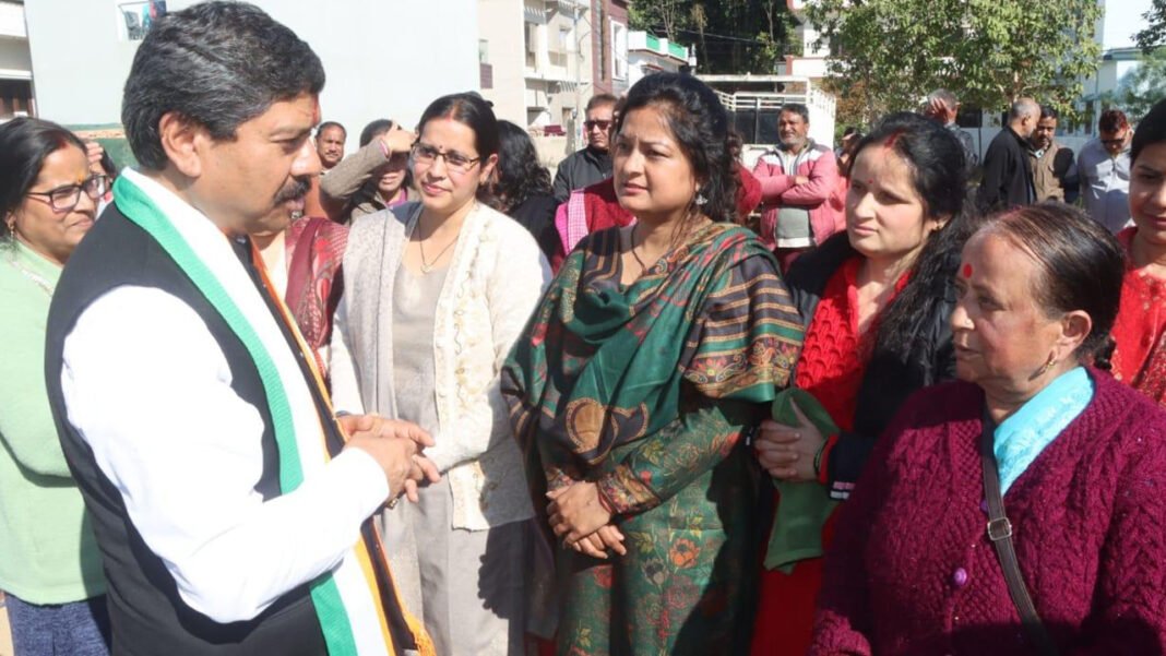 Congress mayor candidate Virendra Pokhriyal