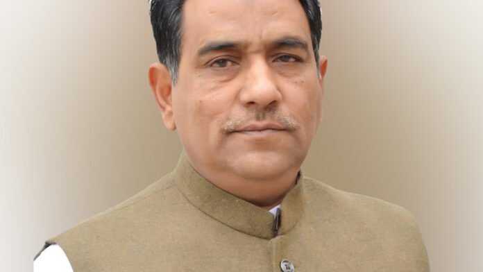 Furkan raised issue of Government Unani Medical College