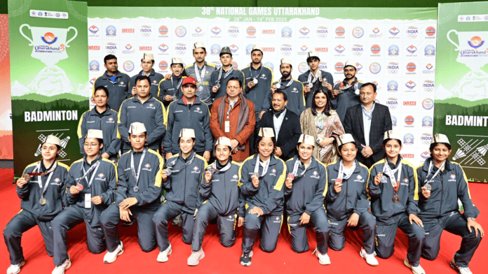 CM Dhami met the players