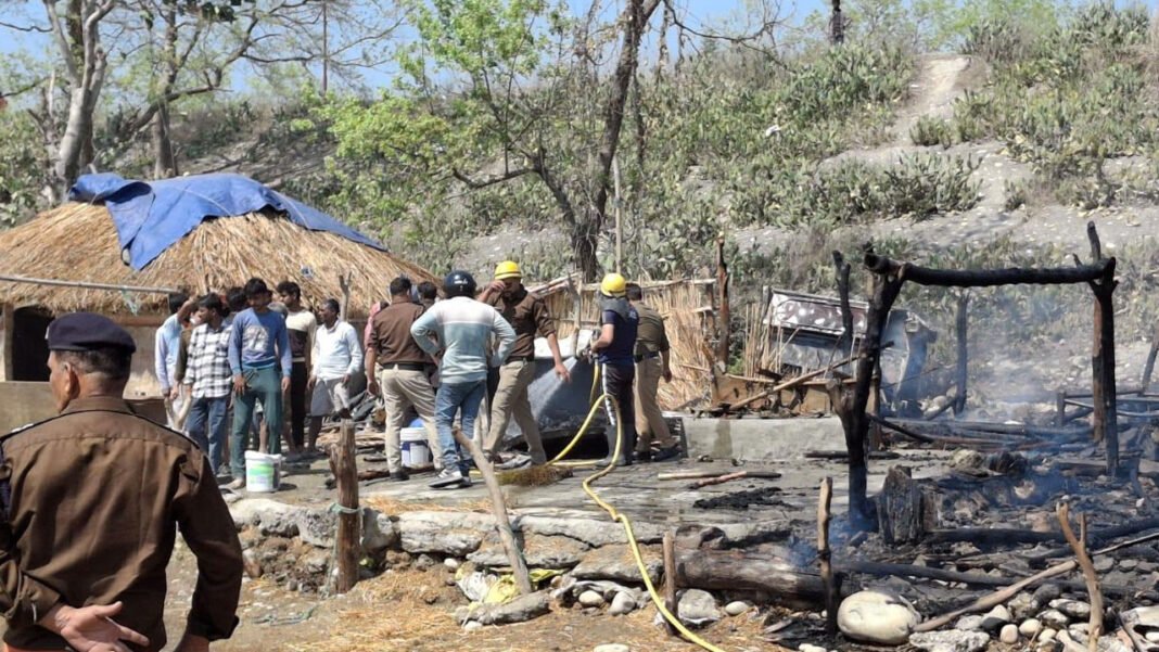 A huge fire broke out in Bairagi camp
