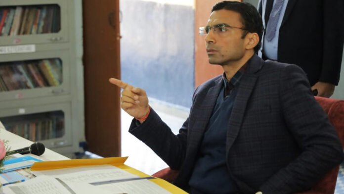 Savin Solution of public problems