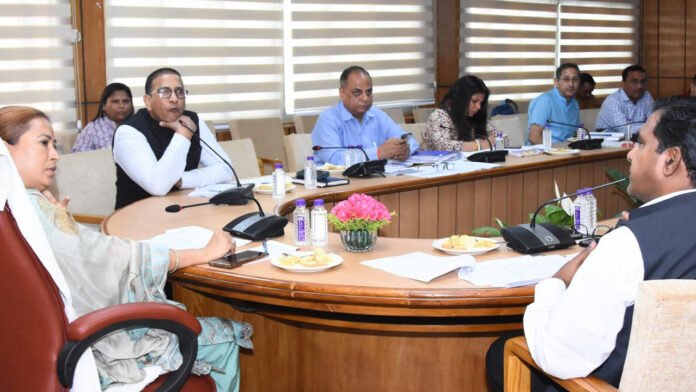 Rekha Arya reviewed women empowerment schemes