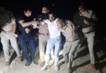 पंचायत में गोली चलाने का आरोपी पुलिस मुठभेड़ में घायल The accused of firing in Panchayat was injured