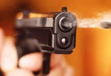 पुरानी रंजिश के चलते युवक को मारी गोली A young man was shot due to an old rivalry