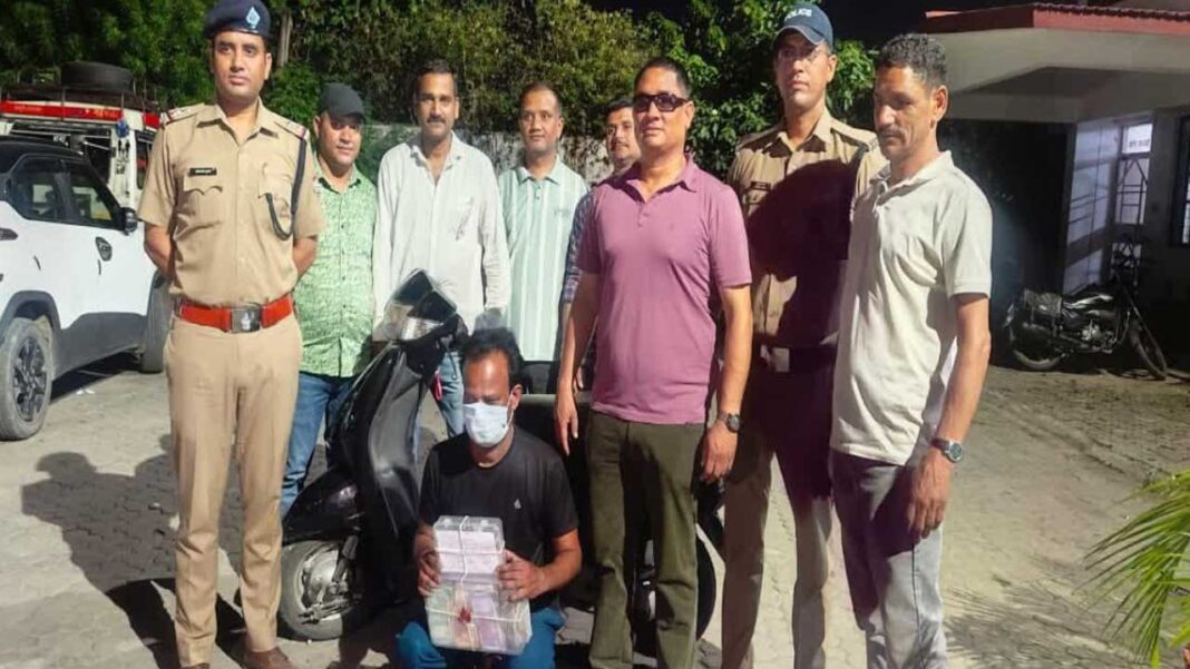 Drug smuggler arrested with smack worth Rs 56 lakh