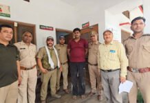 अवैध कटान और वन कर्मियों पर फायर झोंकने का आरोपी दबोचा, पांच अन्य फरार Accused of firing on forest workers was arrested