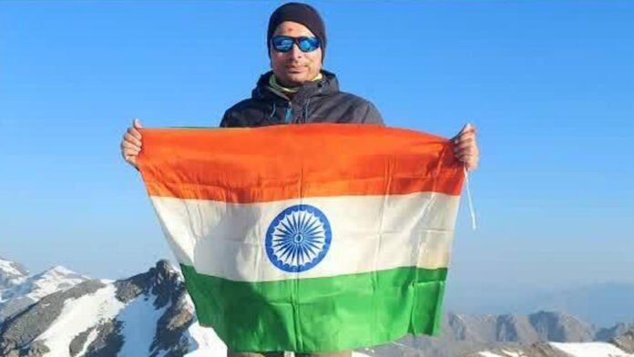 Four climbers conquered Bali Pass