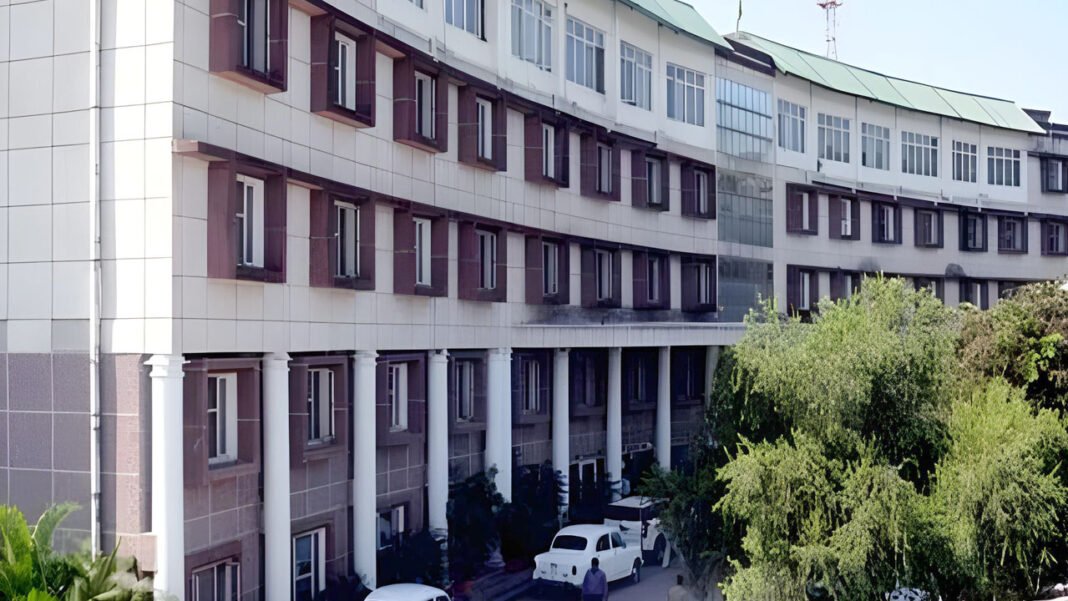 Rescheduling of five IAS officers