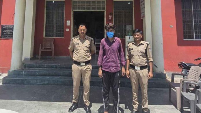 Accused arrested for molesting a minor