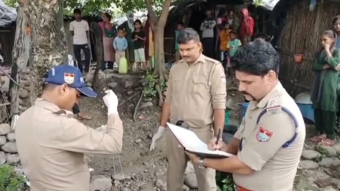 Newborn's body found in Kosi river