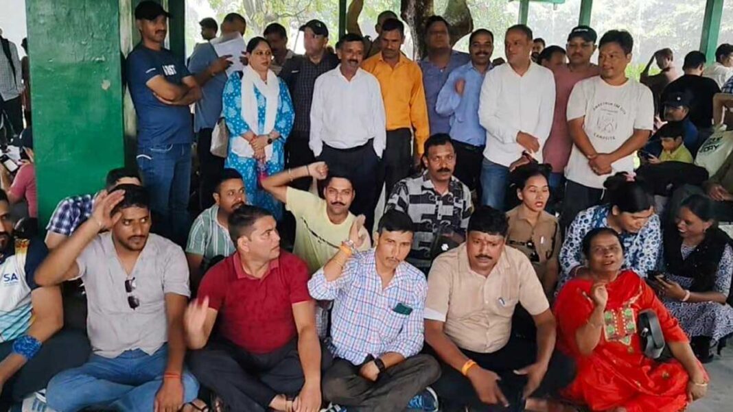 PRD jawans staged a sit-in protest over their demands