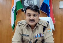 बवाल करने वालों पर पुलिस ने दर्ज किया मुकदमा Police filed a case against those who created a ruckus