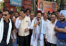 पेपर लीक केस की सीबीआई जांच हुई तो 12 घंटे में गिर जाएगी सरकार : करण माहरा The government will fall in 12 hours