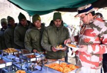 सीमांत गांवों को आत्मनिर्भर बनाने के हो रहे प्रयास : धामी Efforts are being made to make border villages self-reliant