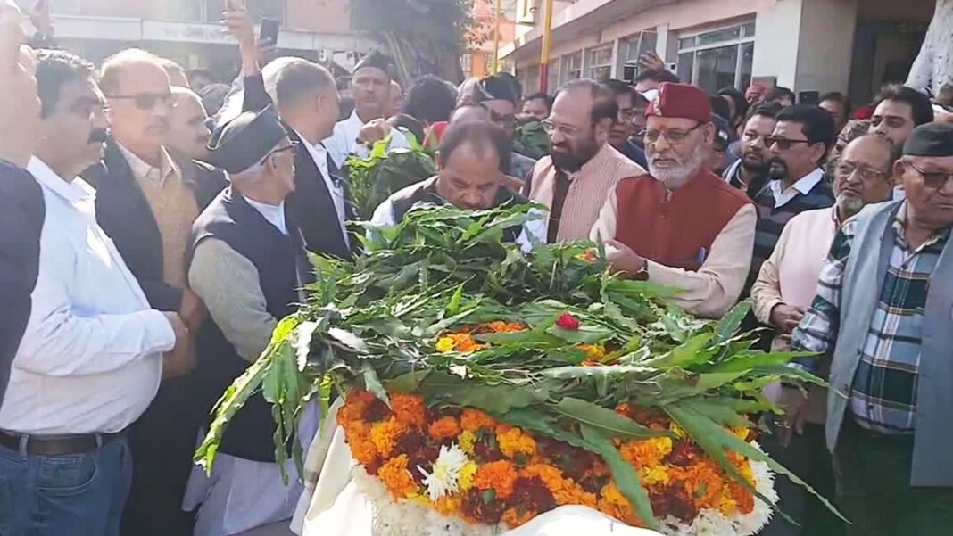 Diwakar Bhatt body merged into the five elements