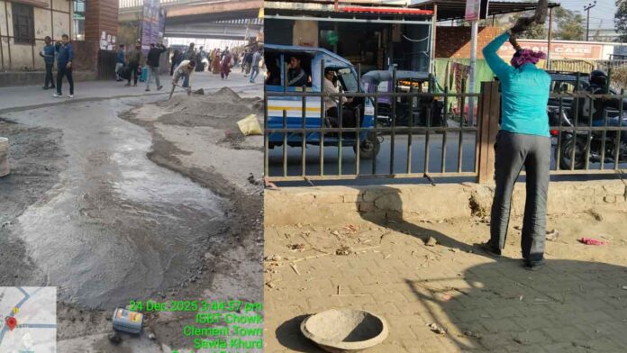 The exit gate at ISBT is open