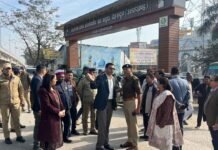 आईएसबीटी निकासी गेट पर बने निर्माण ध्वस्त व चौकी शिफ्ट करने के निर्देश Instructions given to shift the ISBT police post