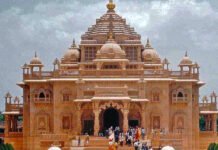 अक्षरधाम मंदिर हमला मामले में गिरफ्तार तीन अन्य लोग भी बाइज्ज़त बरी Three others acquitted in Akshardham temple attack case