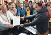 ध्वस्त कानून व्यवस्था को लेकर एडीजी मुरुगेशन के खिलाफ मोर्चा ने बोला हल्ला Morcha protest against ADG Murugesan