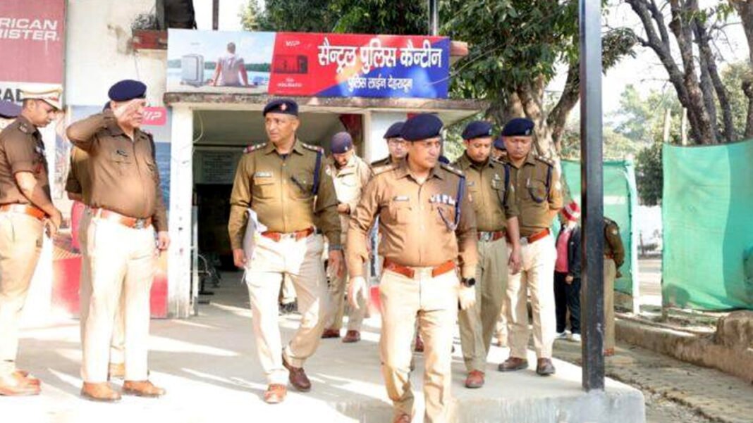 Police captain seen in tough attitude