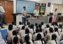 सर्विकल कैंसर टीकाकरण हेतु स्कूलों में चलाया जागरूकता अभियान Awareness campaign launched in schools for cervical cancer vaccination