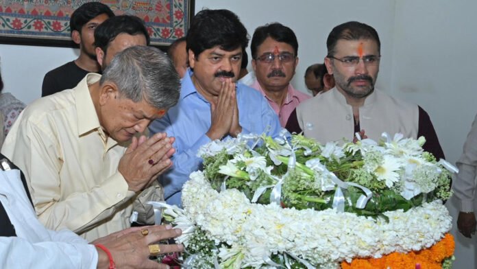 Harish-rawat-Khanduri Khanduri demise is an irreparable loss for entire country