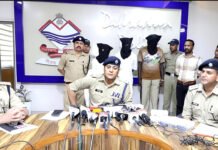 कोबरा गैंग के दो विदेशी पैडलरों सहित तीन गिरफ्तार Two Foreign Peddlers from Cobra Gang Arrested