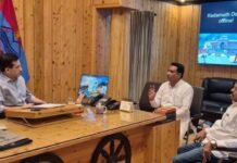 लाउडस्पीकर हटाने के मुद्दे पर डीजीपी से मिले कांग्रेसी Congress members met DGP over issue of removing loudspeakers