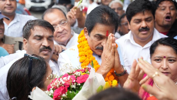 Congress General Secretary arrives in Dehradun