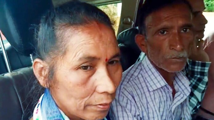 Ankita-Bhadari Ankita Bhandari parents met Rahul Gandhi in Delhi