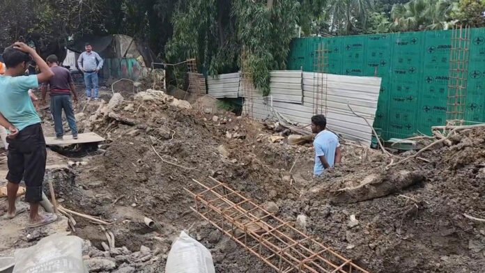 Cabinet Minister in trouble over encroachment