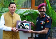 पर्वतारोहियों का साहस, अनुशासन और टीम भावना युवाओं के लिए प्रेरणादायी : सीएम धामी courage of mountaineers is inspiring for youth