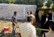 पति ने की पत्नी की गोली मारकर हत्या, पूरे इलाके में सनसनी Husband shoots wife dead