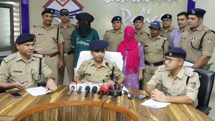 Contract to kill lover given for five lakh rupees