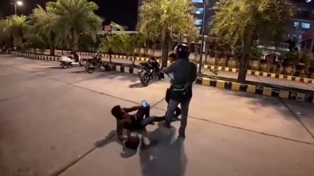 Security guard arrested in delivery boy assault case