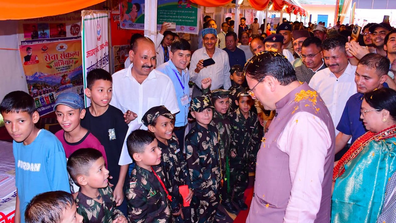 पूर्व राष्ट्रपति डॉ. एपीजे अब्दुल कलाम के आदर्शों से प्रेरणा लें विद्यार्थी : मुख्यमंत्री धामी Students should draw inspiration from Dr. APJ Abdul Kalam