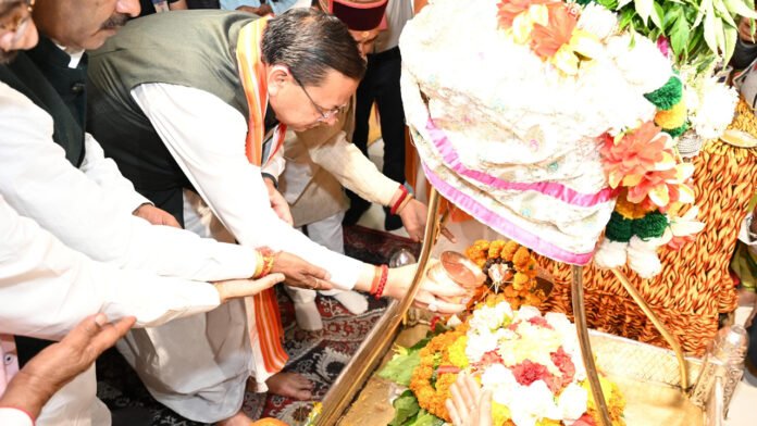 CM-Dhami CM Dhami prays for Prime Minister long life