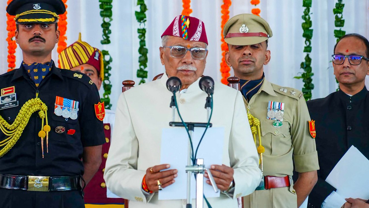 डॉ. ढाल सिंह बिसेन ने ली उत्तराखंड के राज्यपाल पद की शपथ Dr. Dhal Singh Bisen took oath as Governor of Uttarakhand