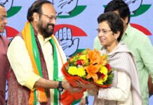 चुनाव से पहले भाजपा को बड़ा झटका, रामशरण नौटियाल कांग्रेस में शामिल Ram Sharan Nautiyal joins the Congress