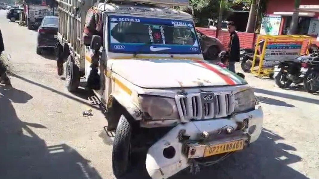 One dead in collision between truck and loader